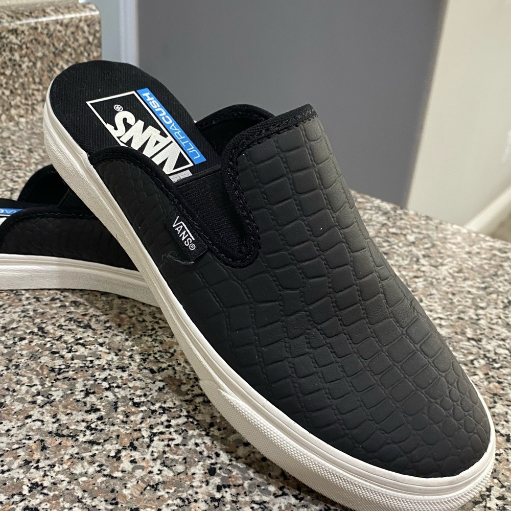 Vans slip on shoes size 6.5 women’s